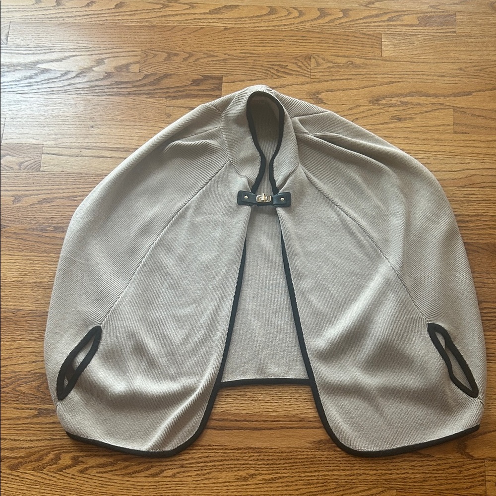 Calvin Klein Stylish Cape One Size